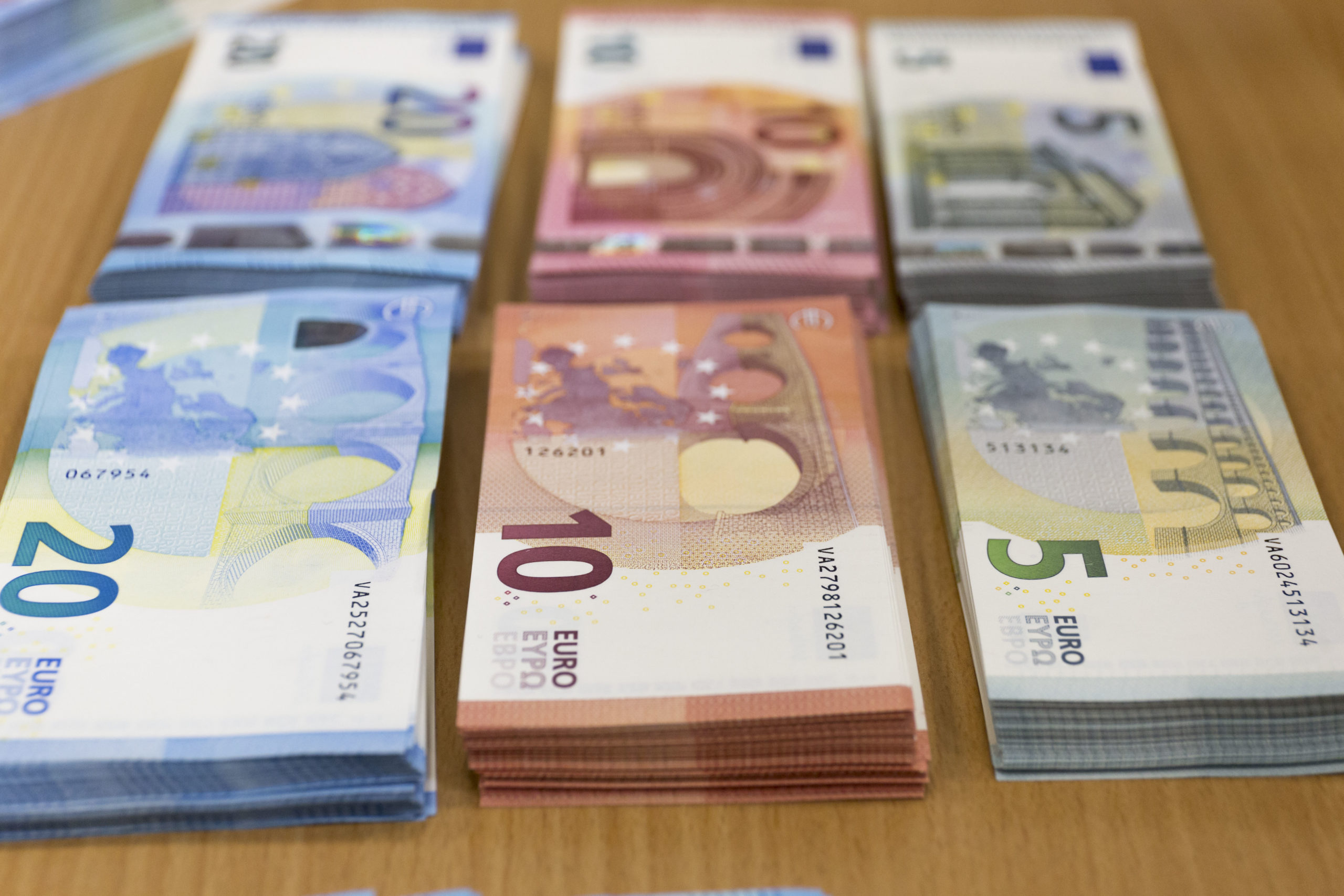 segnali trading opzioni binarie di oggi 3 luglio 2021 tanti soldi immagini