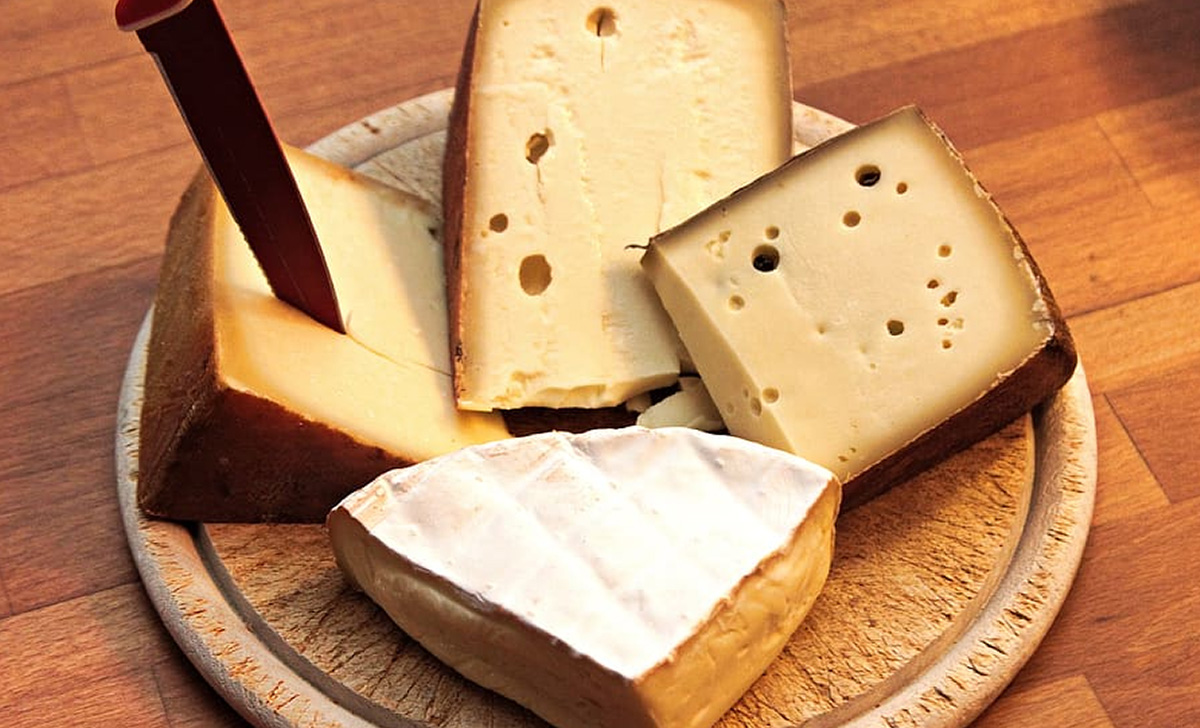 Quale Formaggio Mangiare Per Tenere Il Colesterolo Cattivo Basso Proiezioni Di Borsa