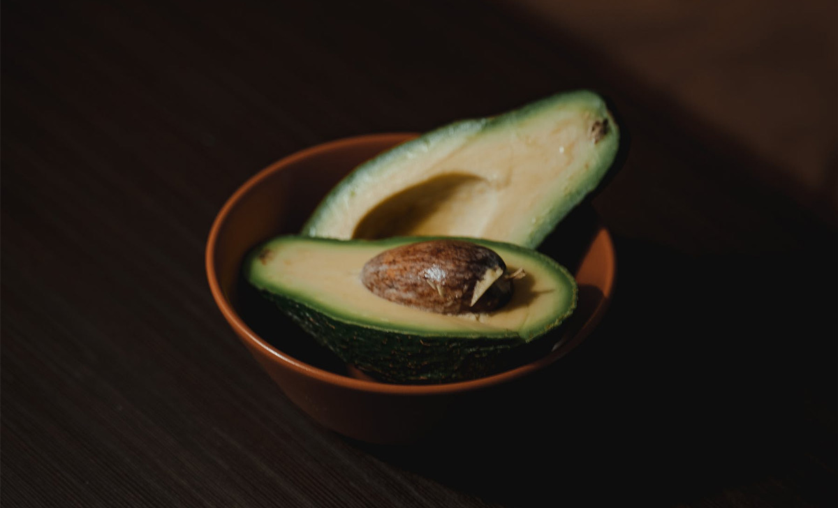 Come Si Conserva L Avocado Per Non Farlo Annerire Proiezioni Di Borsa
