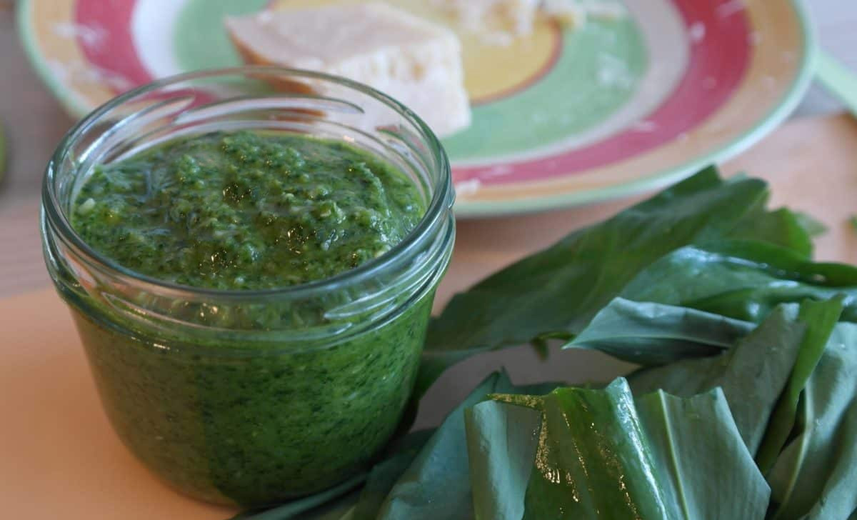 Con Questi 3 Semplici Trucchi Possiamo Conservare A Lungo Il Pesto Fatto In Casa Mantenendo Tutta La Sua Freschezza E Sapore Proiezioni Di Borsa