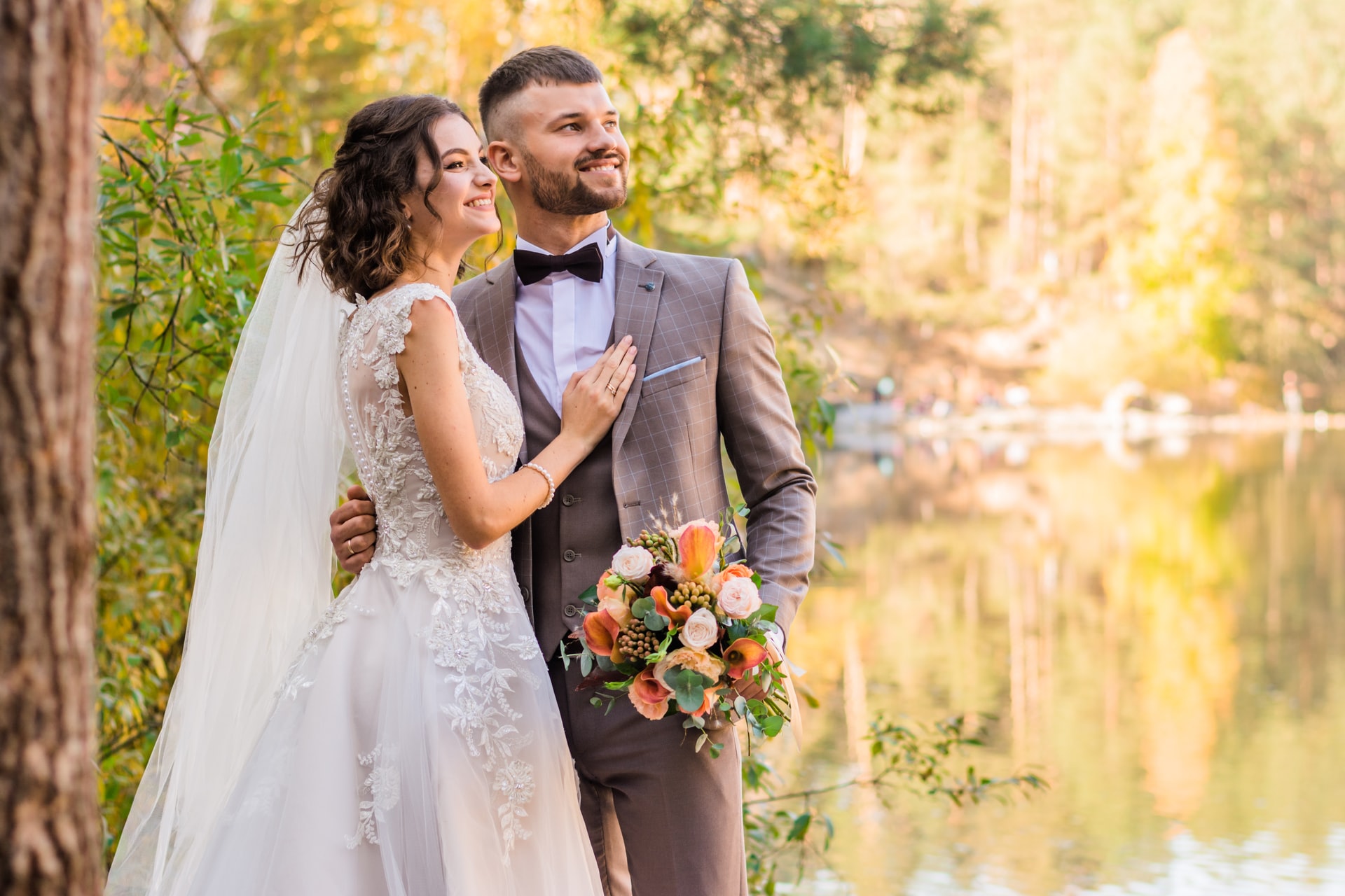 La vera origine dell'abito da sposa bianco non c'entra niente con la  purezza - Proiezioni di Borsa