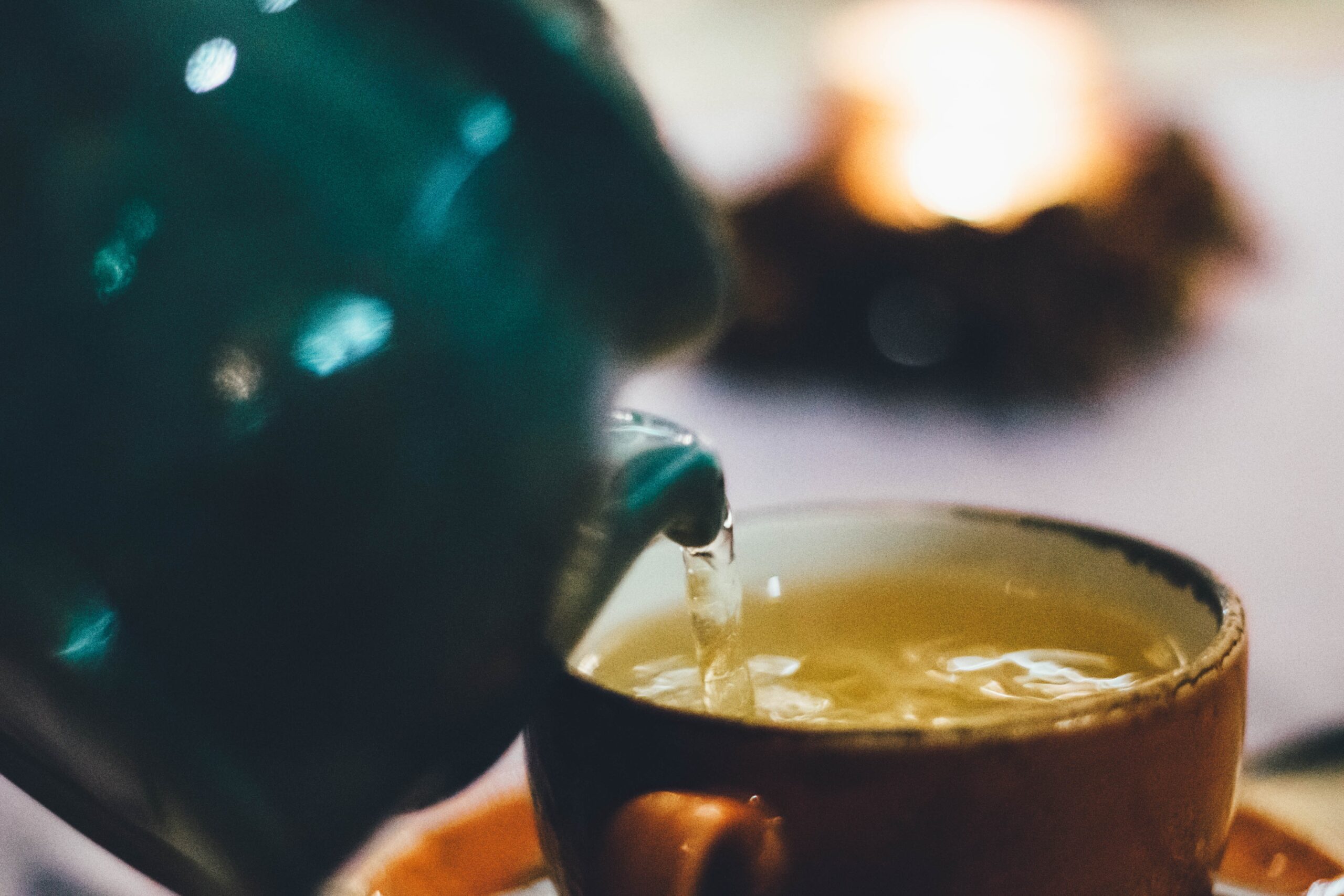 Dolor de garganta y faringitis ko con estas dos tisanas que combatirán las bacterias aportando la poción antiinflamatoria y antioxidante natural