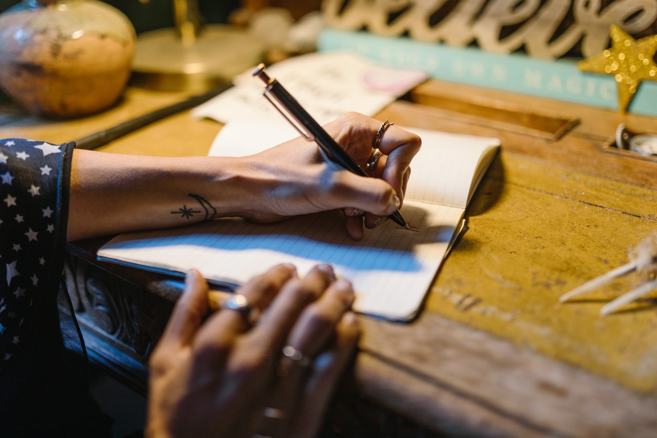 Podría ser un mes dorado para Sagitario y Piscis, ya que Venus trae miedos y ansiedades a otros dos desafortunados signos del zodiaco. Podría ser un mes dorado para Sagitario y Piscis, ya que Venus trae miedos y ansiedades a otros dos desafortunados signos del zodiaco.