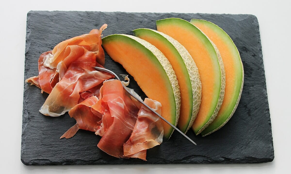 Prosciutto e melone con fantasia ecco 3 idee rivisitate per servire il